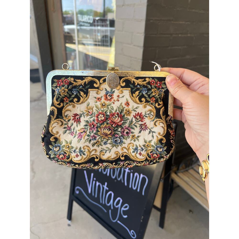 Vintage 60s black floral top clasp clutch purse